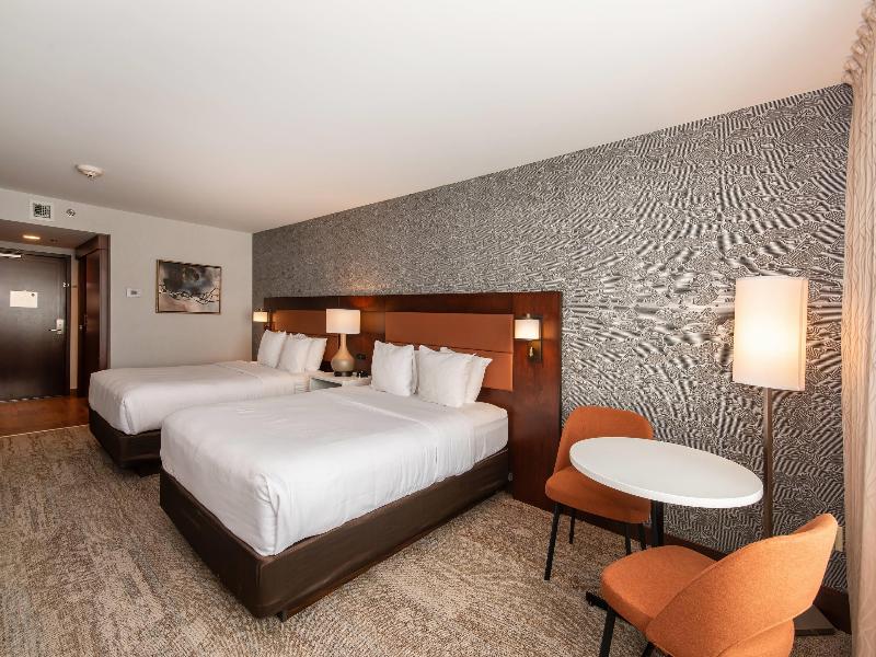 Quality Inn & Suites Val Dor image