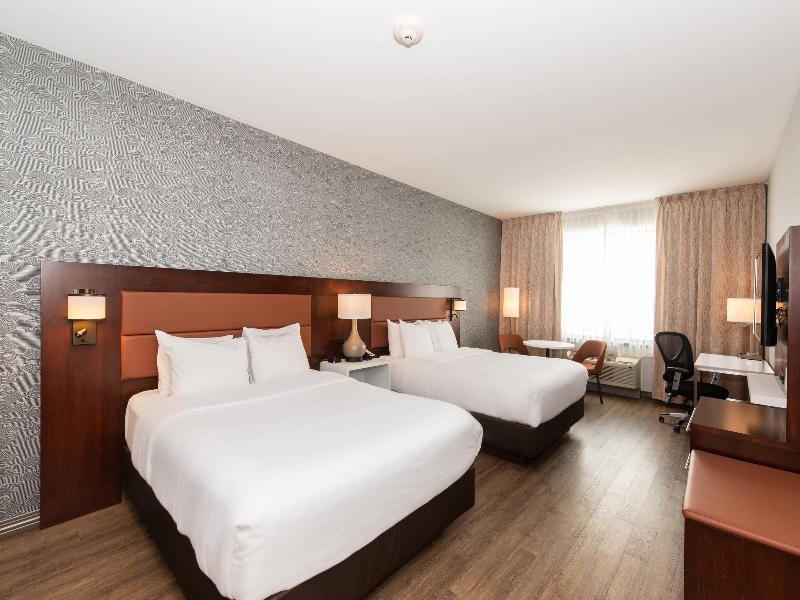 Quality Inn & Suites Val Dor image