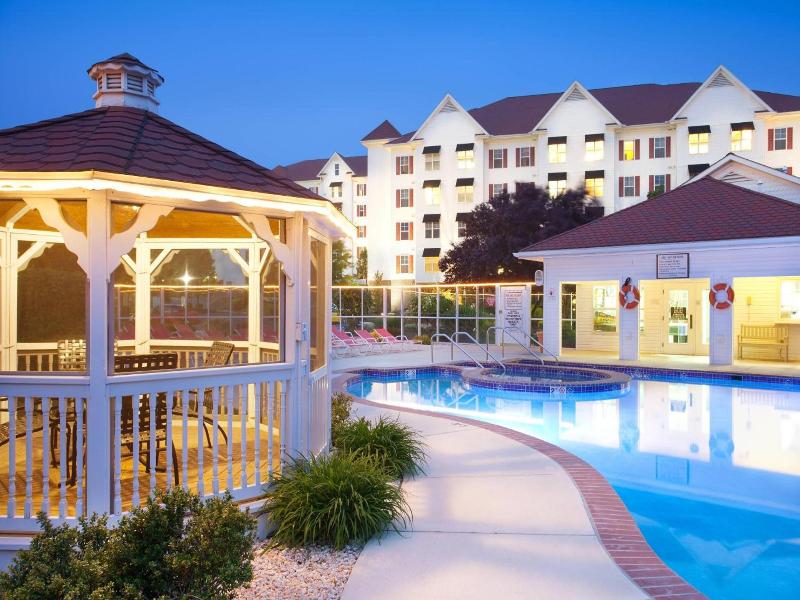 Bluegreen Vacations Suites at Hershey image