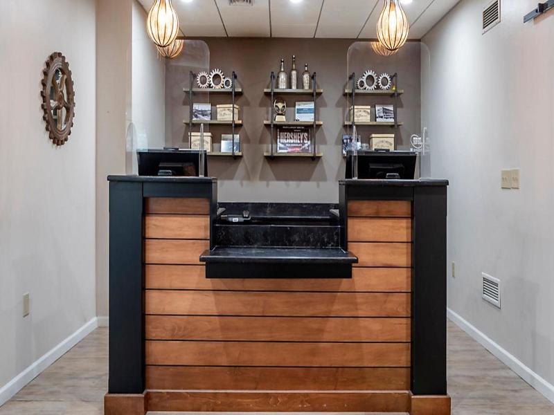 Bluegreen Vacations Suites at Hershey image