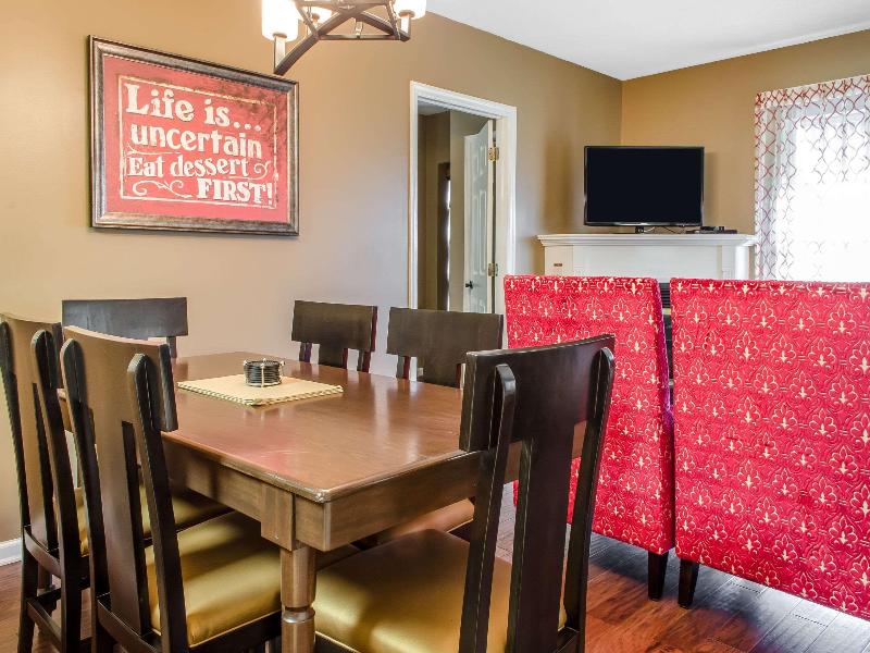 Bluegreen Vacations Suites at Hershey image
