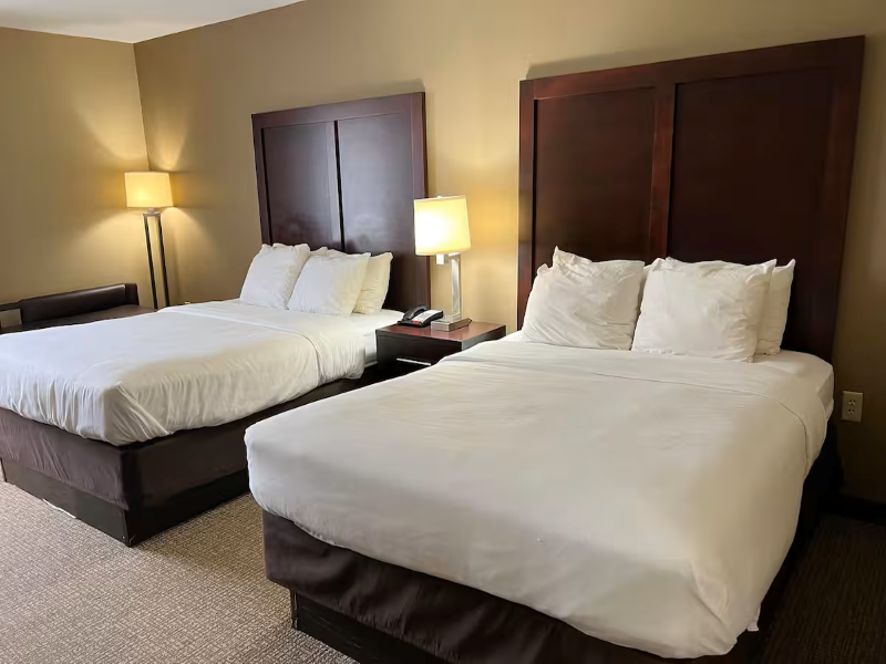 Days Inn & Suites Manheim Lebanon image