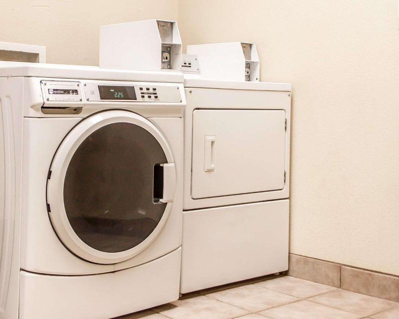 Comfort Inn & Suites image