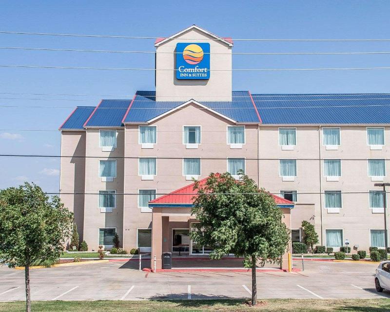 Comfort Inn & Suites image
