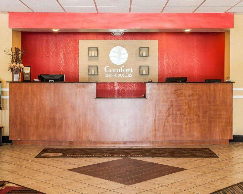 Comfort Inn & Suites image