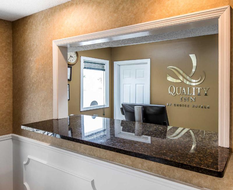 Quality Inn Thomaston image