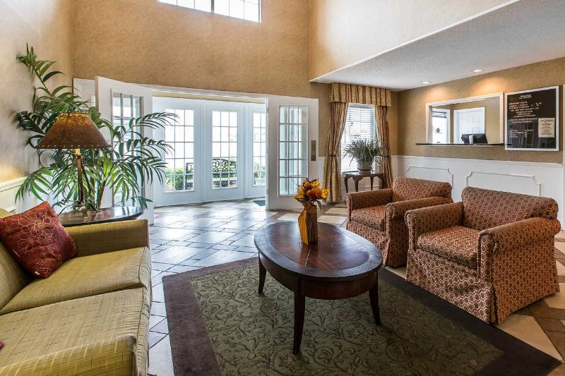 Quality Inn Thomaston image