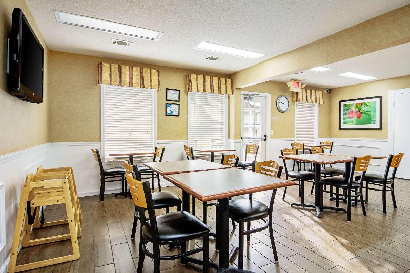 Quality Inn Thomaston image