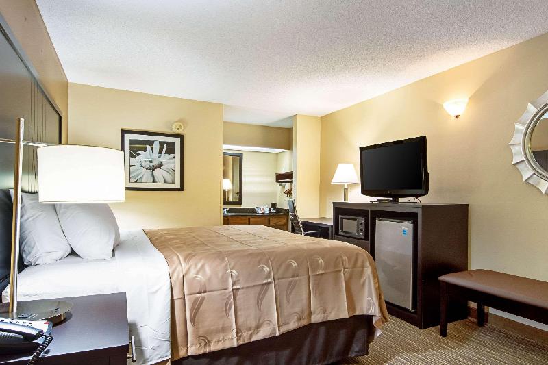 Quality Inn Thomaston image