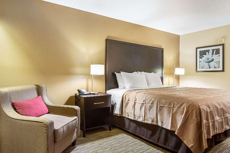 Quality Inn Thomaston image