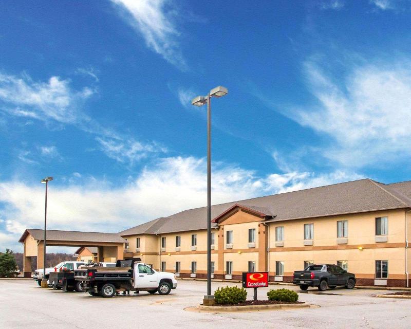 Econo Lodge Anderson image