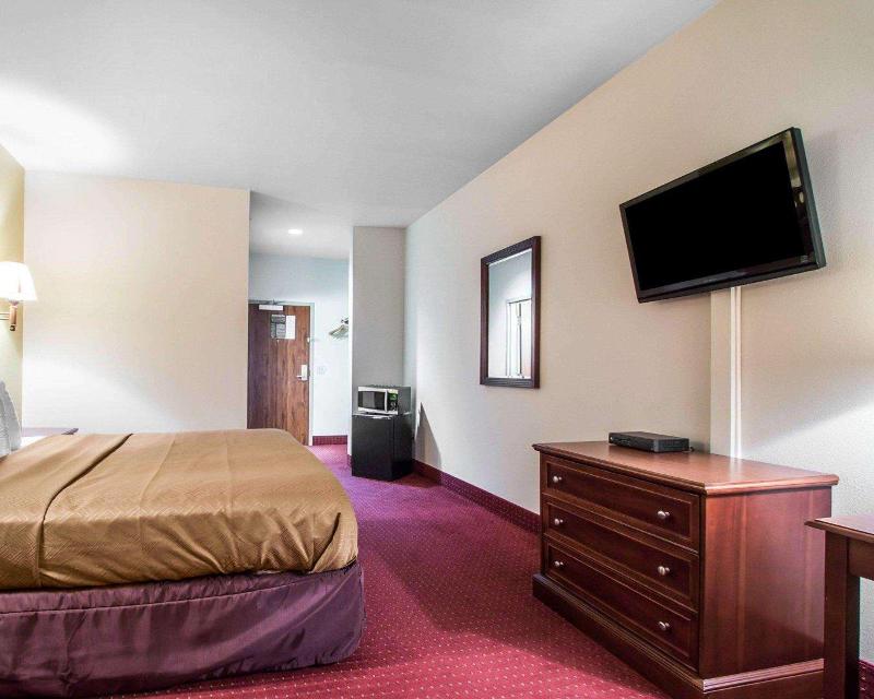 Econo Lodge Anderson image