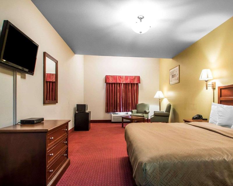 Econo Lodge Anderson image