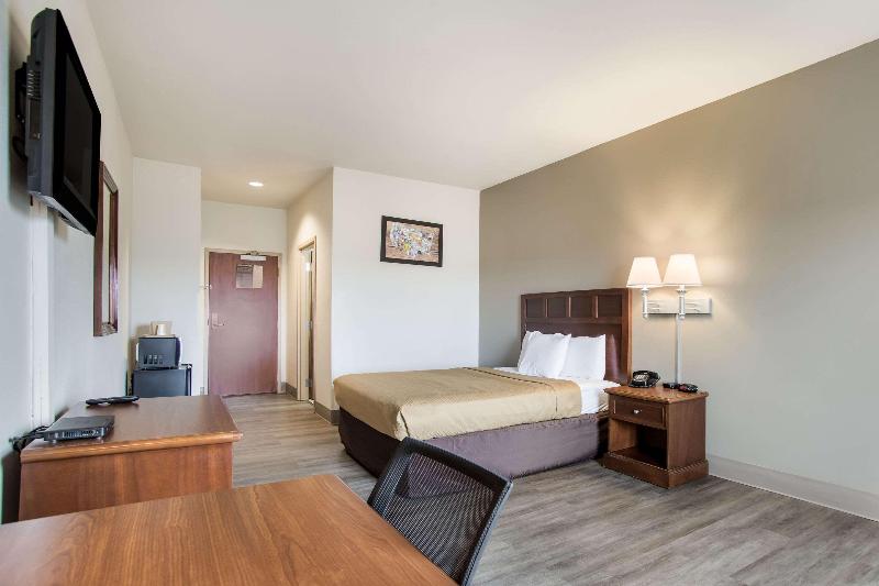 Econo Lodge Anderson image