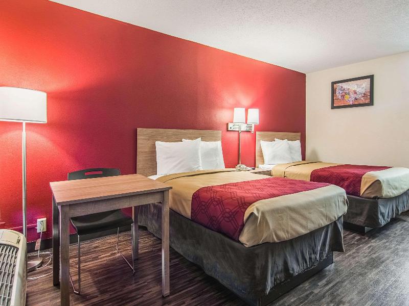 Econo Lodge image
