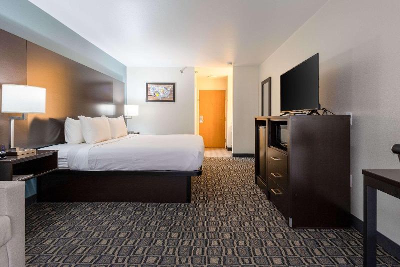 Quality Inn Winslow I-40 image