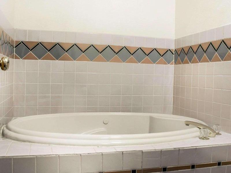 Quality Inn Winslow I-40 image