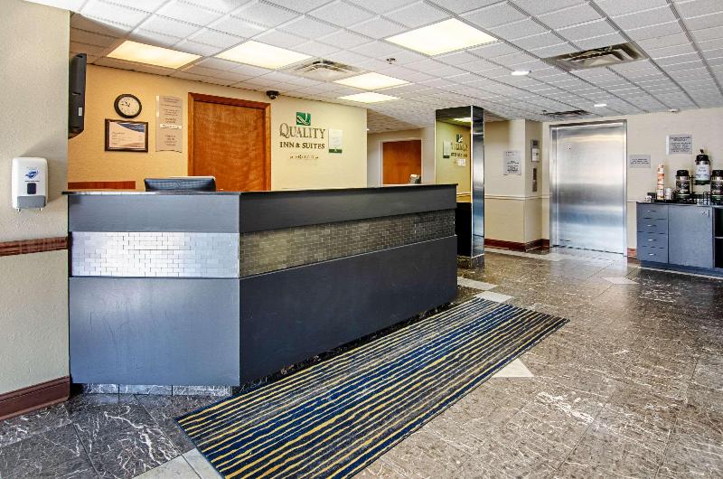 Quality Inn & Suites Bristol image