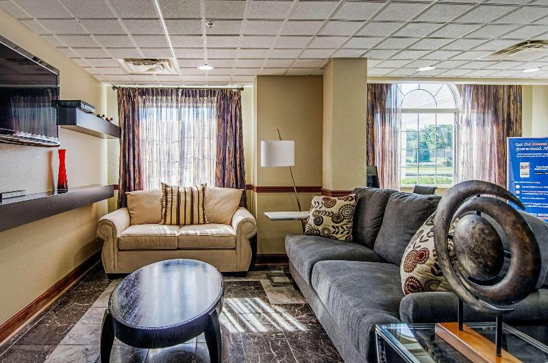 Quality Inn & Suites Bristol image