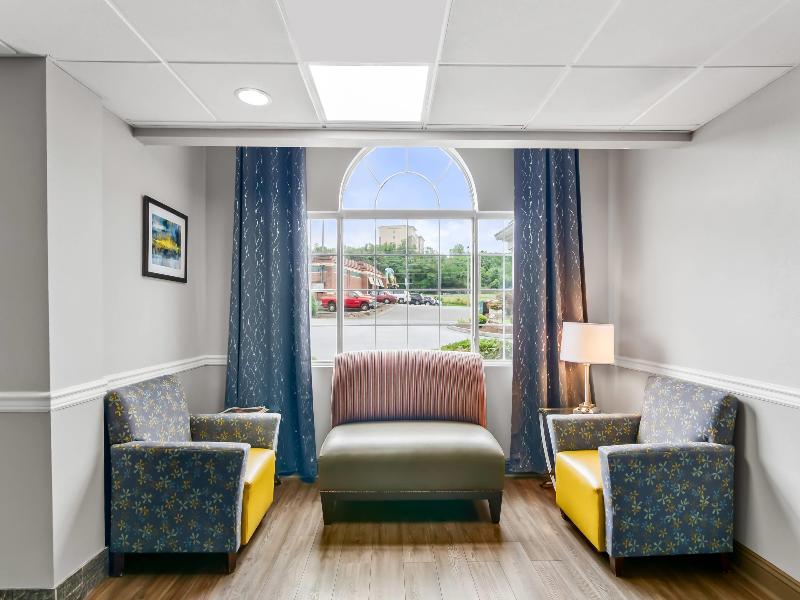 Quality Inn & Suites Bristol image
