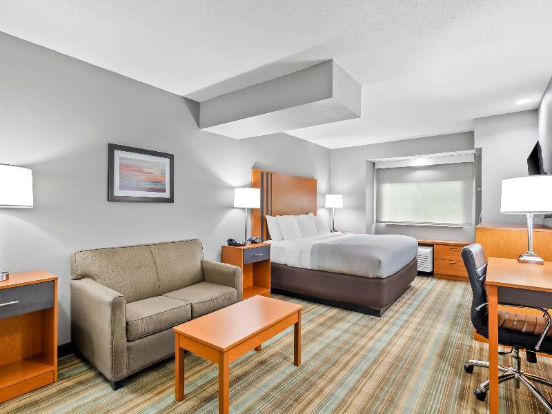 Quality Inn & Suites Bristol image