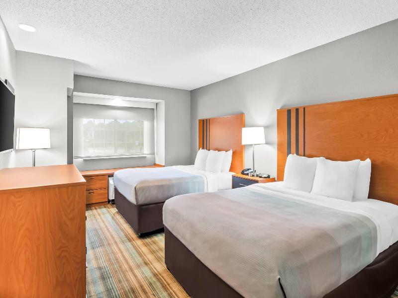 Quality Inn & Suites Bristol image