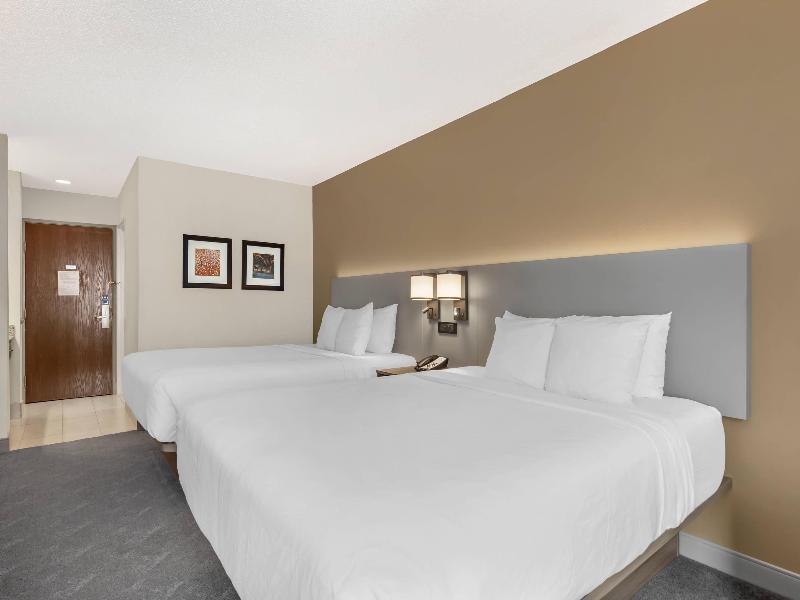 Comfort Inn Blairsville Area image