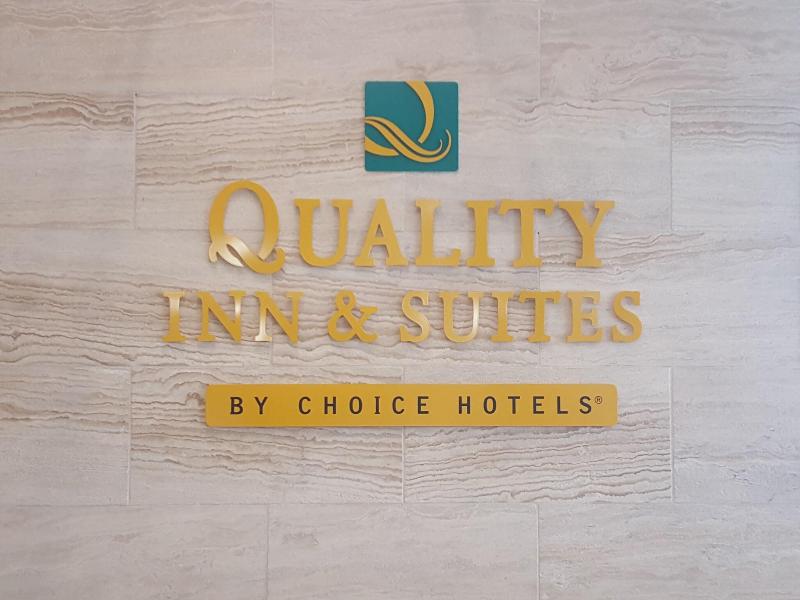 Quality Inn & Suites