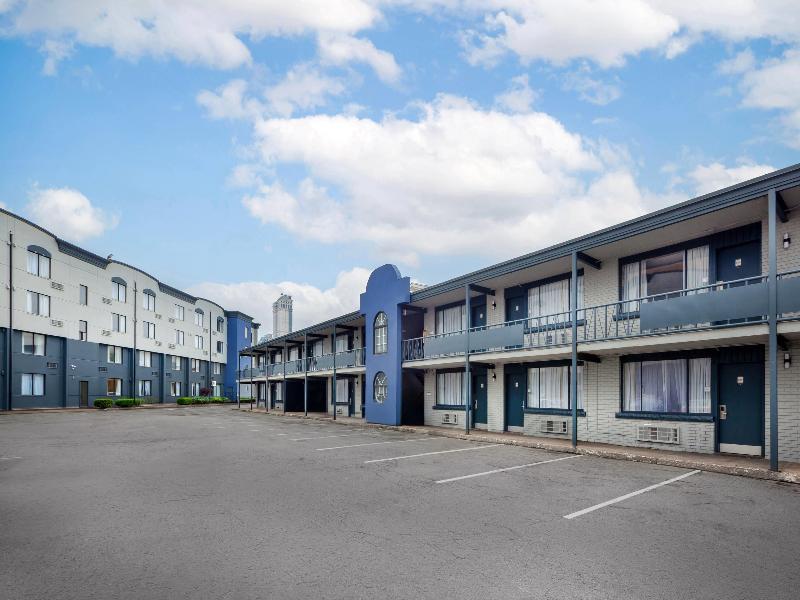 Quality Inn & Suites Niagara Falls