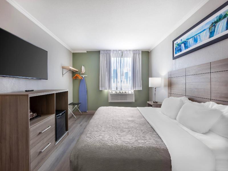 SUITE KING SIZE BED