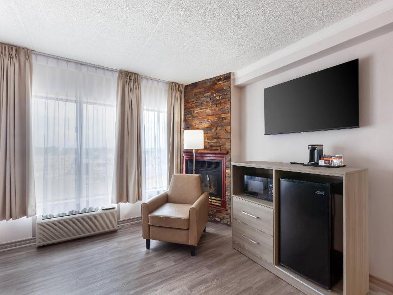 SUITE STANDARD — photo 7