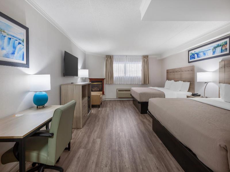 SUITE TWO KING BEDS — photo 9