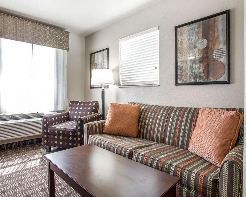 Mainstay Suites St. Robert - Fort Leonard Wood image