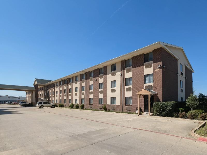 Quality Inn DFW Airport North image