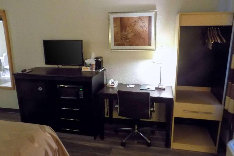 Quality Inn DFW Airport North image