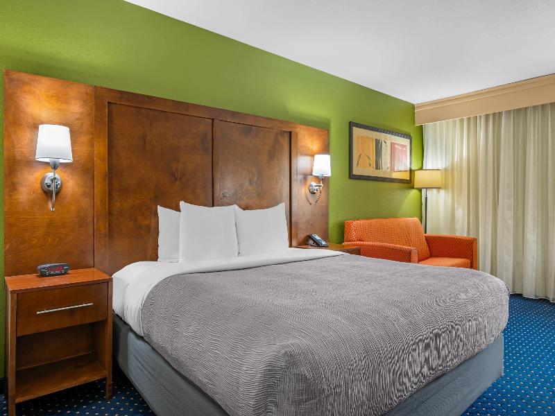 Quality Inn & Suites Goshen Area image