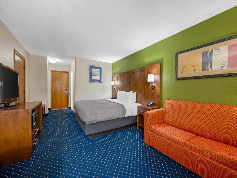 Quality Inn & Suites Goshen Area image