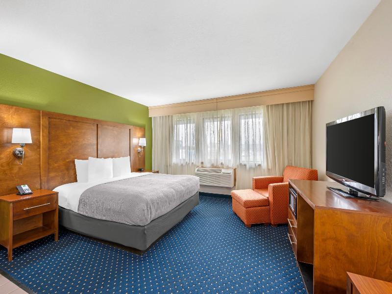 Quality Inn & Suites Goshen Area image