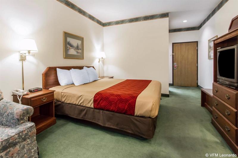 Quality Inn Cadiz image