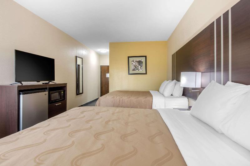 Quality Inn Cadiz image