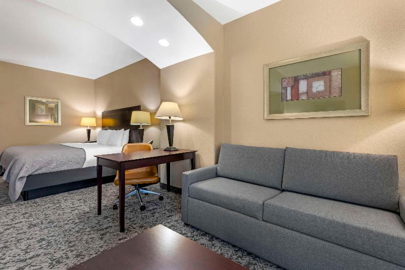 Quality Inn & Suites Groesbeck image