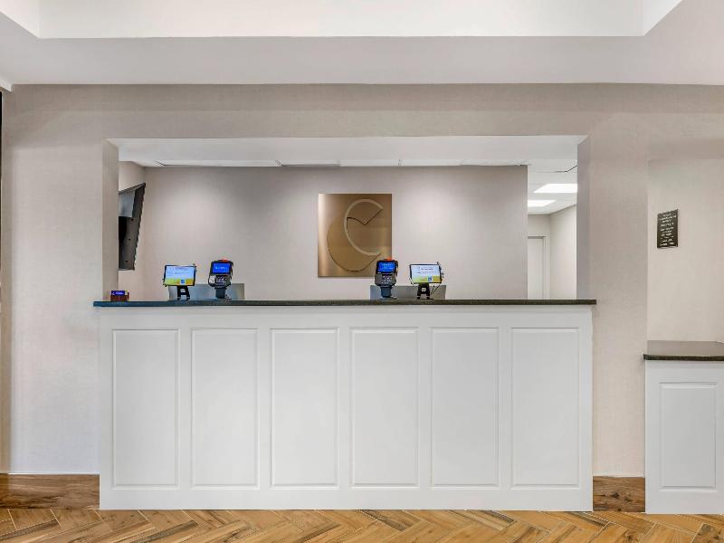 Comfort Inn Sullivan image