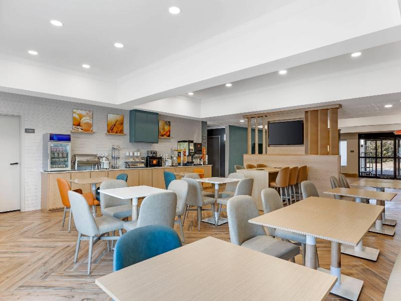 Comfort Inn Sullivan image