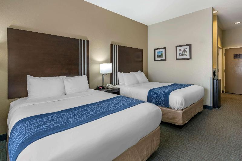Comfort Inn Sullivan image