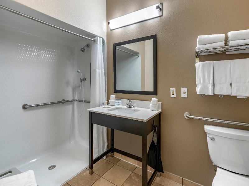 Comfort Inn Sullivan image