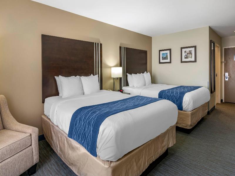 Comfort Inn Sullivan image