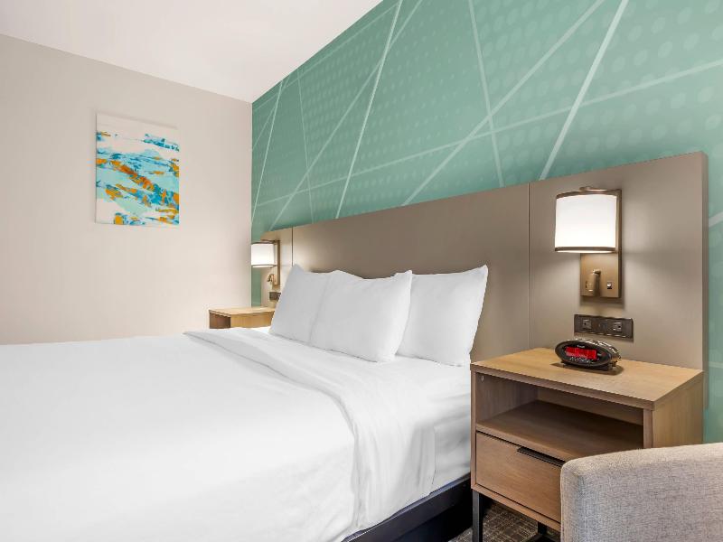 Comfort Inn Sullivan image