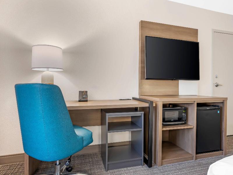 Comfort Inn Sullivan image