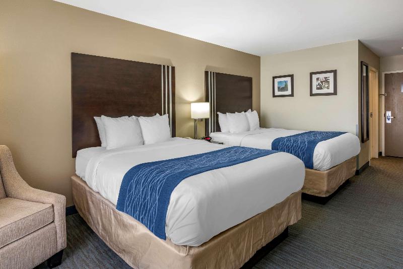 Comfort Inn Sullivan image