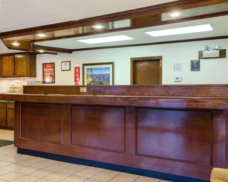 Econo Lodge Kosciusko image